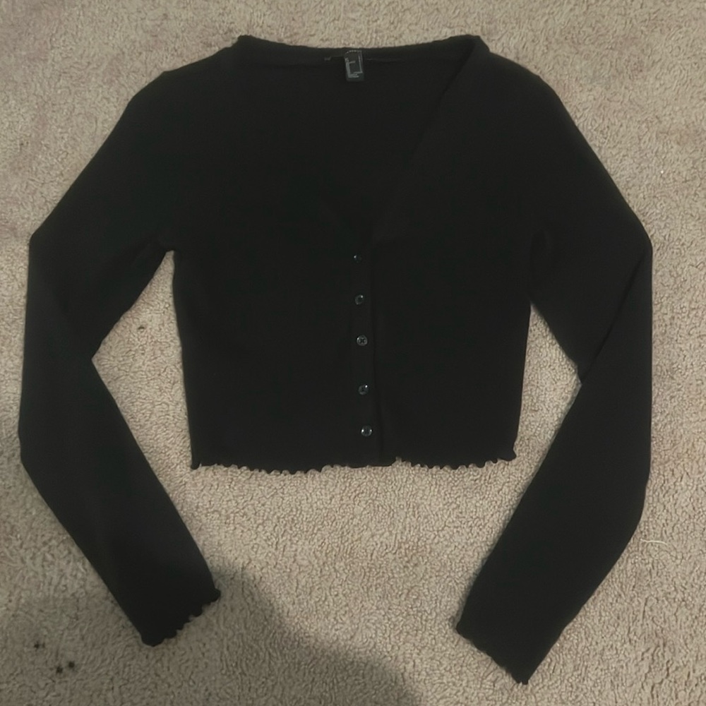 Forever 21 cropped sleeve